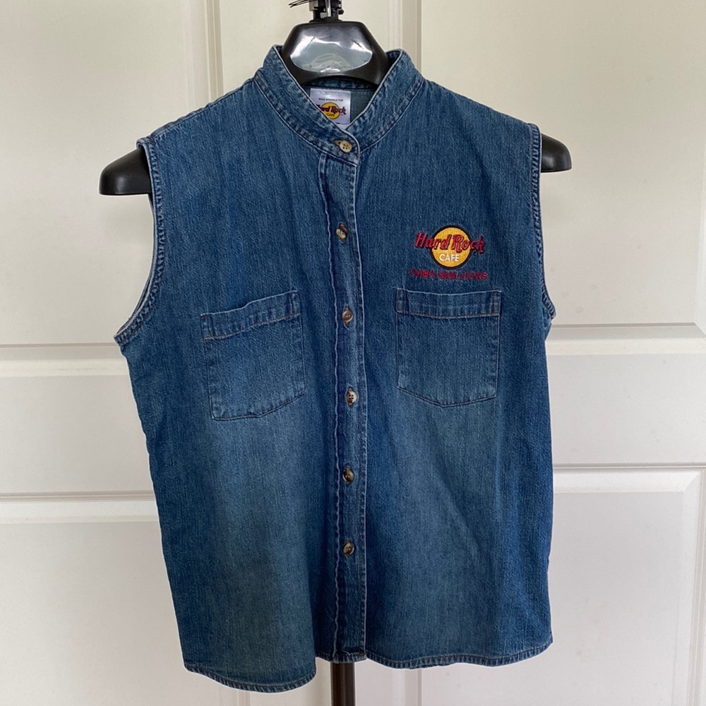 Vintage Hard Rock Cafe CaboSanLucas Sleeveless Denim Shirt, Size L (Tagged XL)